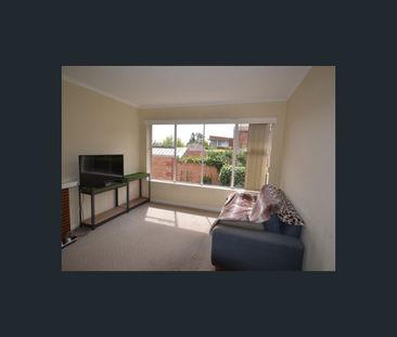 2/22A Lord Street, Sandy Bay, Tas 7005 - Photo 3