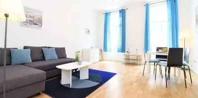 Rueppgasse 25, 1BD, Elevator - Photo 2