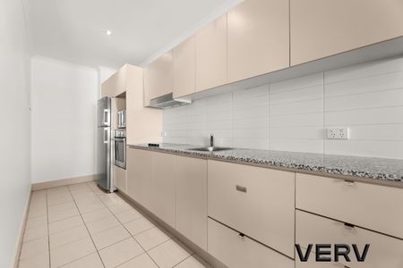 CENTRAL CITY LIVING - Photo 4