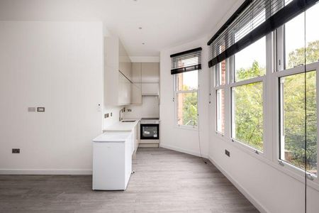 1 bedroom flat to rent - Photo 2