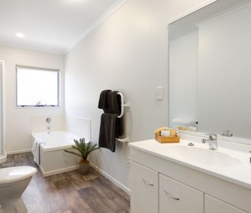 Mount Maunganui's Piece of Paradise - Mt Maunganui - Photo 3