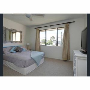 Spacious 2 bedroom Unit In The Heart Of Tuncurry - Photo 2