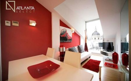 4 room luxury penthouse for rent in Madrid, Spain - Photo 2