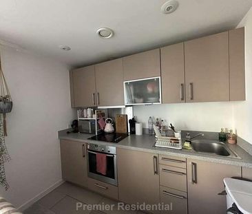 Spectrum Apts, Manchester, M3 - Photo 5