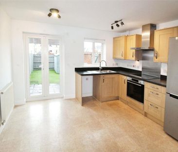2 bedroom semi-detached house to rent - Photo 4