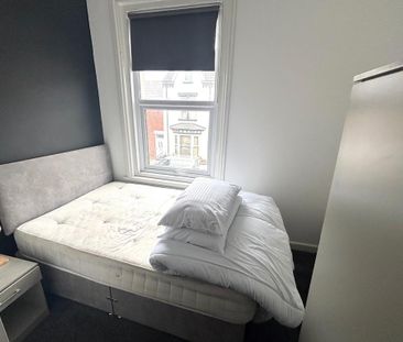 6 bedroom house share to rent - Photo 1