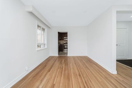 For Lease - 149 Wincott Drive, Toronto, Ontario - Photo 2