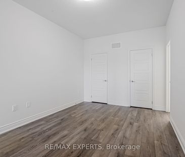 For Lease - 74 Paisley Drive, Bradford West Gwillimbury, Ontario - Photo 1