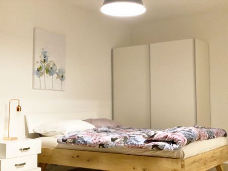 Appartement meublé confortable de 1,5 pièce avec vue sur la ville à Zurich - Photo 4