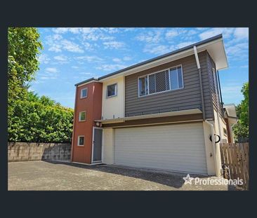 Private and Modern Townhouse Living - Photo 6