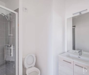 Rental Apartment Bordeaux Saint-Jean - Photo 1