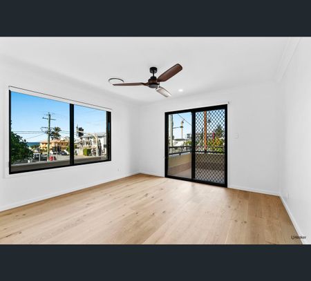 1/1292 Gold Coast Highway, Palm Beach, Qld 4221 - Photo 2