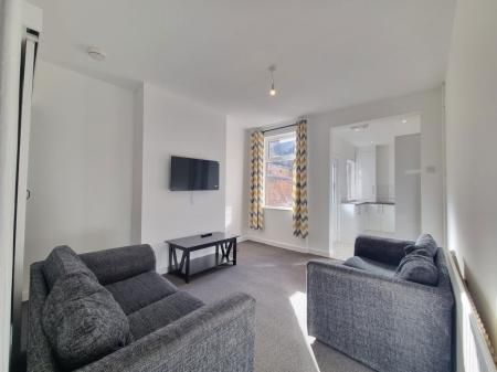 Clarendon Street, Leicester - Photo 1