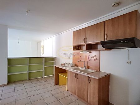 Location Appartement 3 pièces 79m² LIGNY EN BARROIS 55500 - Photo 5