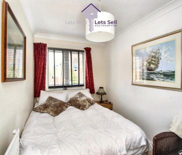 3 bedroom semi-detached house to rent - Photo 5
