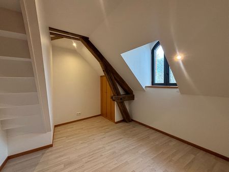 Location Appartement 3 pièces 74m² - Photo 2