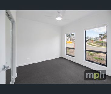 11 Salcombe Way, Mount Barker, SA 5251 - Photo 3