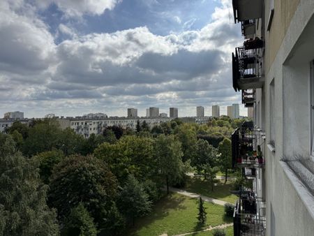 Dwa pokoje - kuchnia - łazienka - balkon 46.8 m² - Zdjęcie 3