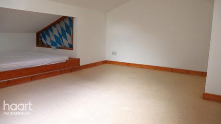 3 bedroom end of terrace house to rent - Photo 5