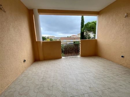 Location Appartement 2 pièces à Le Lavandou - Photo 2