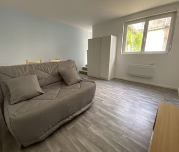 PETITE MAISON F1 BIS MEUBLÉ proche centre ville - FAC - Photo 3