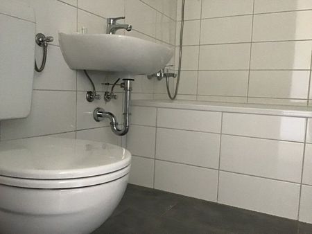 Ihre neue Wohnung: günstig geschnittene 2-Zimmer-Wohnung (WBS) - Foto 5