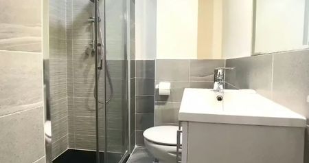 Calle de Rosario Pino, Madrid, Community of Madrid 28020 - Photo 3