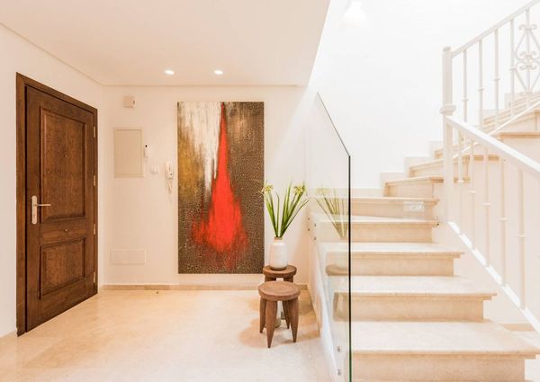 4 bedroom luxury penthouse for rent in Marbella Del Este, Spain
