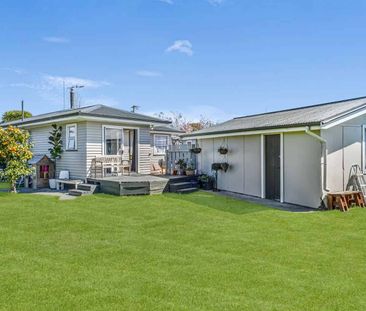 3-bedroom Gem in Onekawa - Photo 1