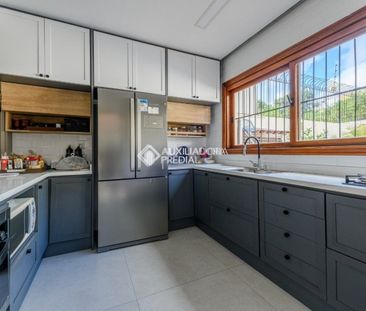 Casa com 4 quartos e 310m² para alugar em Chácara das Pedras, Porto... - Foto 1