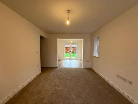 Rivington Park, Bolton, BL6 - Photo 2