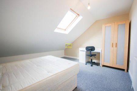 5 bedroom terraced house to rent - Photo 4
