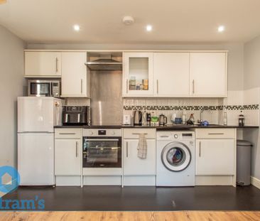 1 bed Flat for Rent - Photo 6