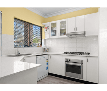 House for rent - Photo 5