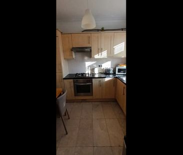 Room in a Shared Flat, Gladstone Park Gardens, NW2 - Photo 6