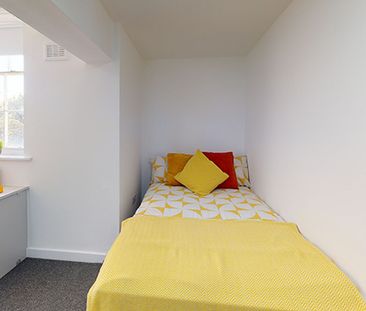 Flat 1, 66 Mount Pleasant, University Campus - Photo 2