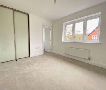 Oriel Road, Horsham, RH12 - Photo 4