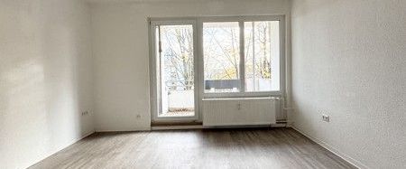 Hübsche 3-Zi.-Whg. mit modernem Badezimmer und Balkon - Foto 1