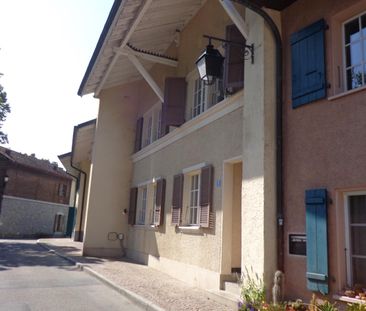 Grand appartement 2,5 pièces à deux pas du château de Prangins - Photo 1