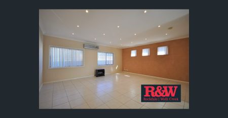 Well-Maintained Family Home with Double Garage - Photo 5