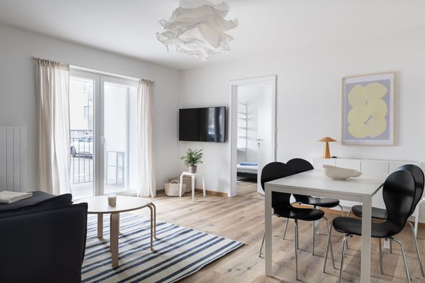 Neue 3.5 Zimmer-Familienwohnung 20min von Zürich - Foto 1