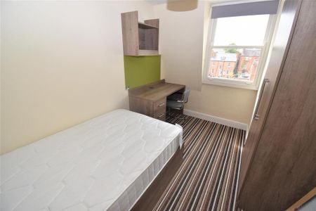 8 bedroom apartment to rent - Photo 3