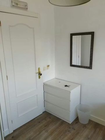 Calle Burgos, Pozuelo de Alarcón, Community of Madrid 28223 - Photo 3