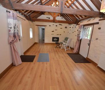 2 bedroom cottage to rent - Photo 1