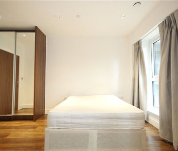 Longfield Avenue, Ealing, W5 2BJ - Photo 3