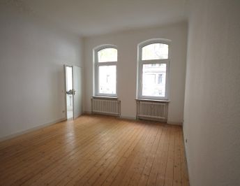 Östliches Ringgebiet. Erdgeschoss Wohnung mit separatem Eingang - Foto 1
