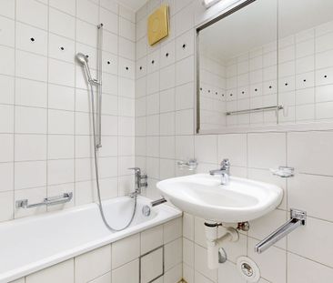 Ihr neuer Rückzugsort in Riehen! - Photo 1