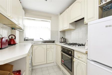 1 bedroom flat to rent - Photo 3