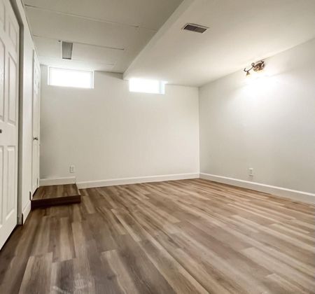 For Lease - 313 Bronte Road Unit# Basement, Oakville, Ontario - Photo 4