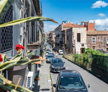 Pressi p.zza borsellino 3 vani 70 mq. arredato - Photo 1